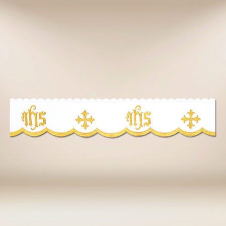 Dentelle liturgique brodée dorée