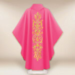 Chasuble liturgique brodée rose