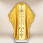 Chasuble de mariage brodée