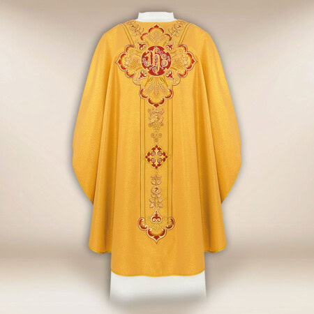 Chasuble brodée en or avec IHS