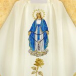 Chasuble brodée Mère de Dieu du Rosaire
