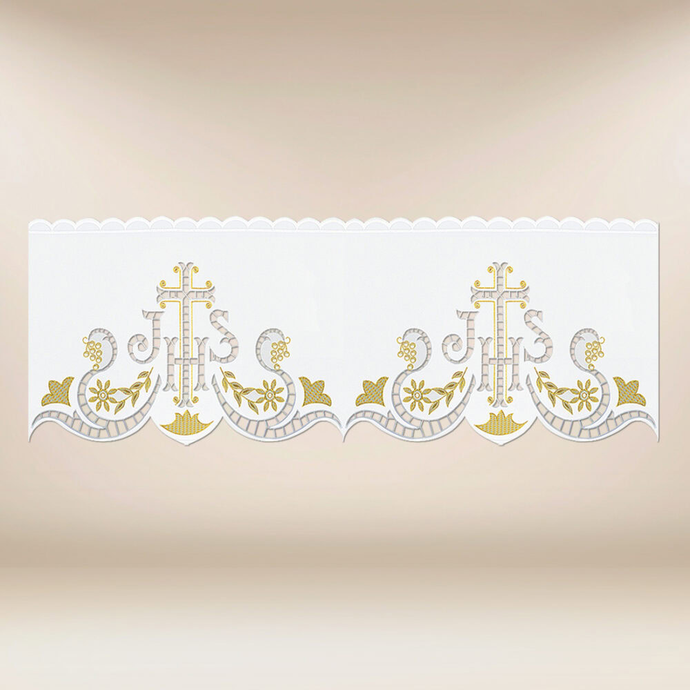 Dentelle brodée avec IHS