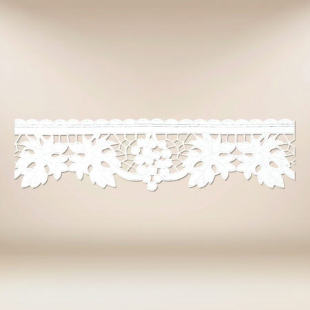 Dentelle brodée blanche