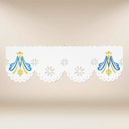 Dentelle brodée mariale