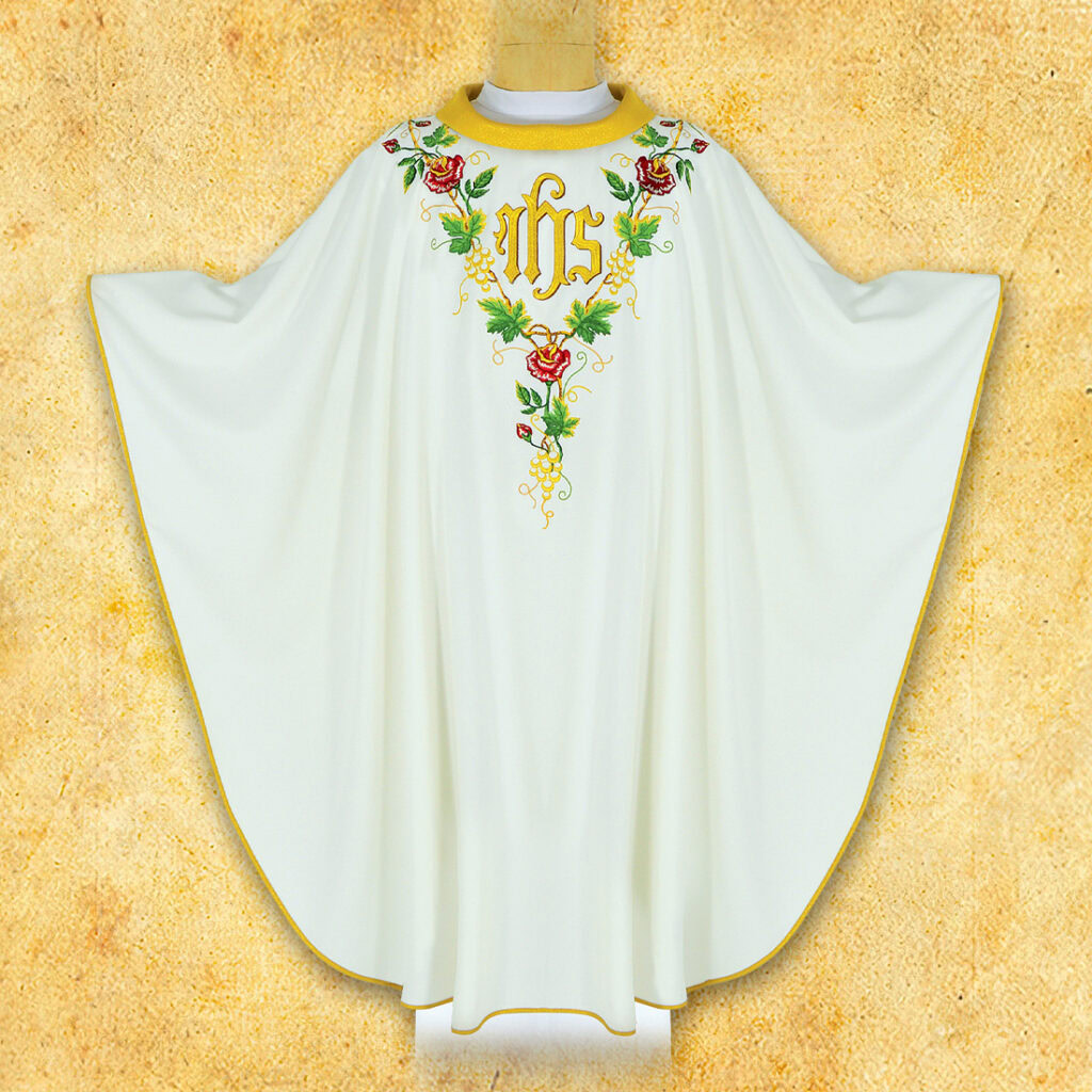 Chasuble brodée roses