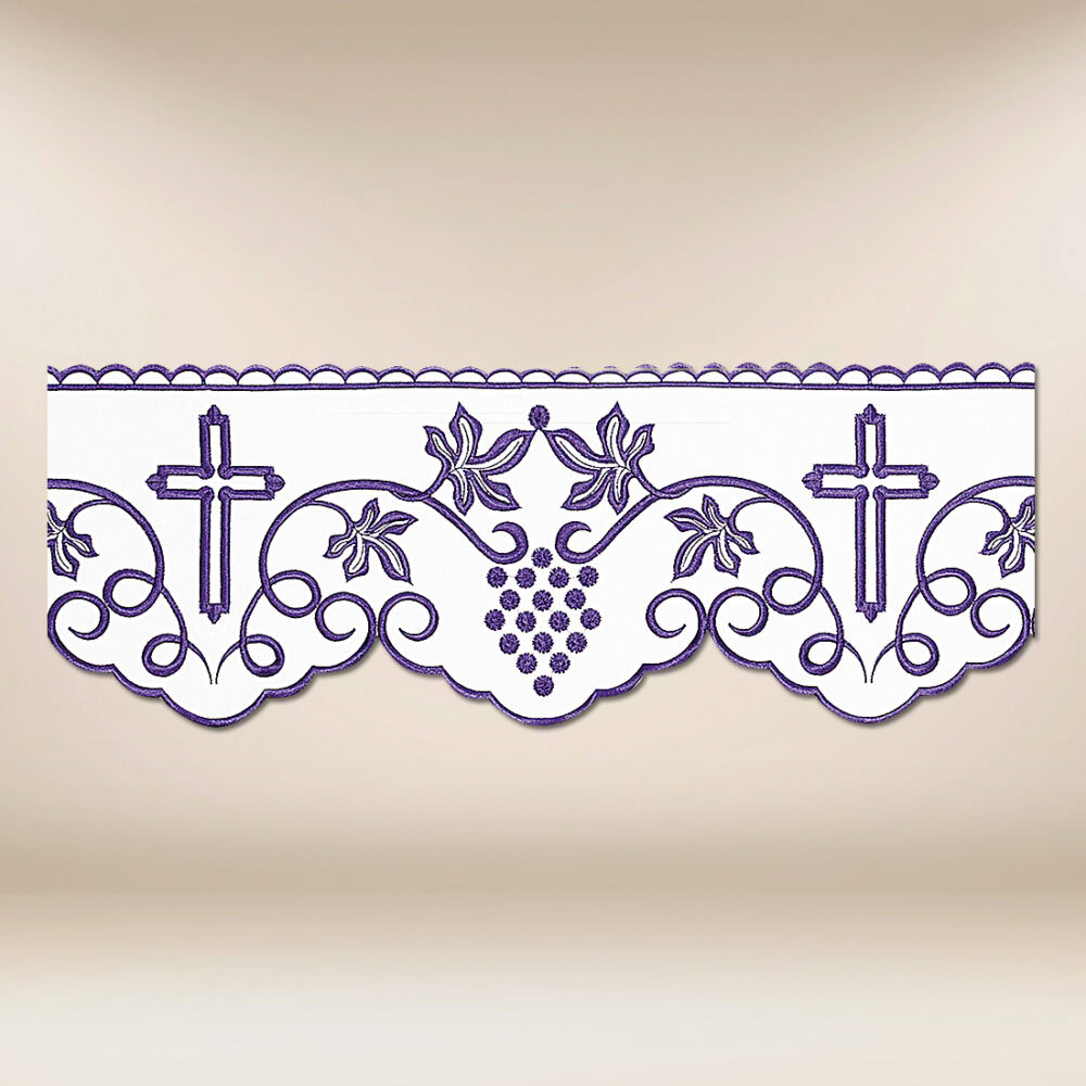 Dentelle brodée violette
