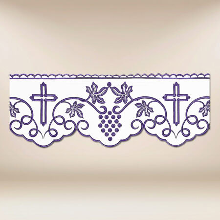 Dentelle brodée violette