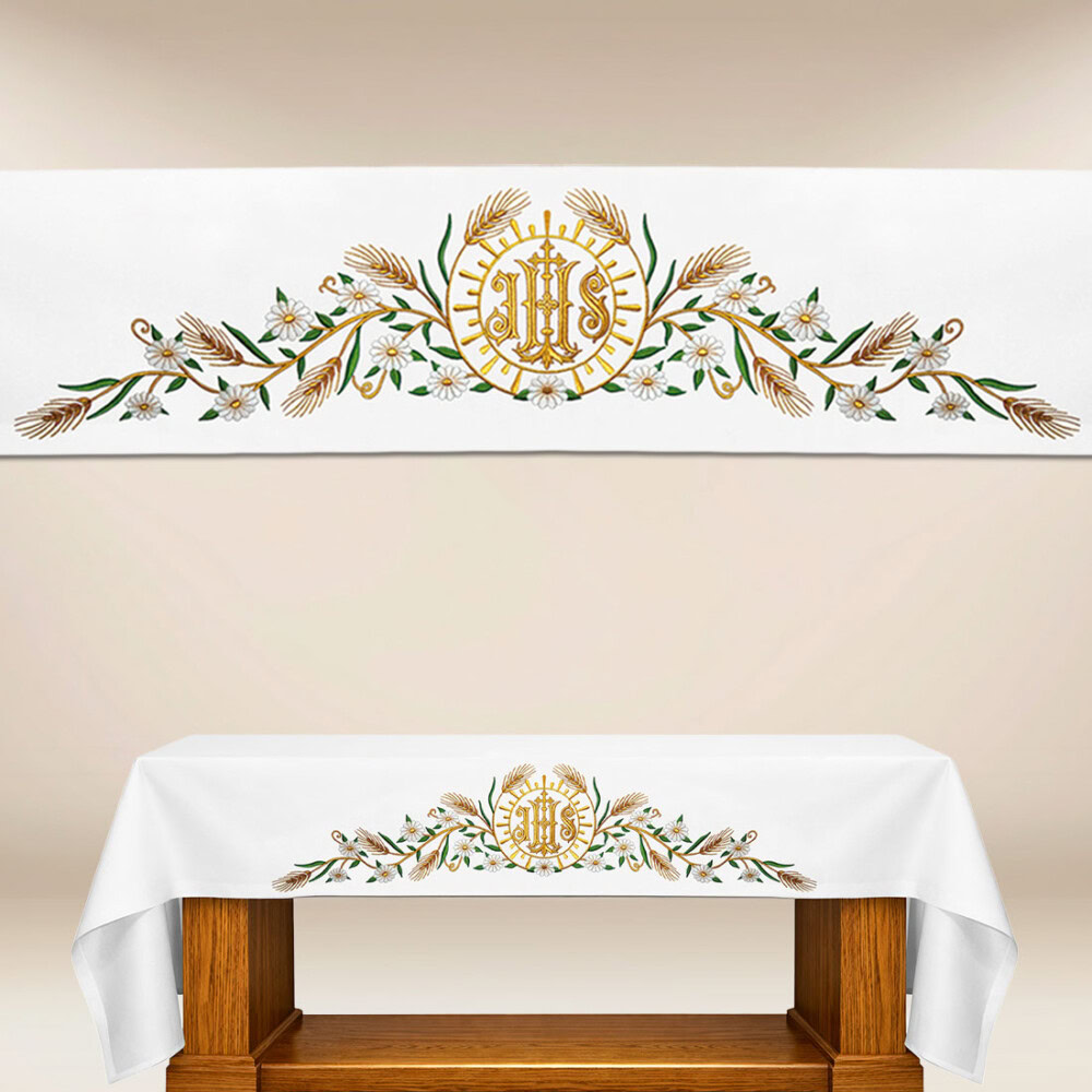 Nappe d’autel avec broderie IHS
