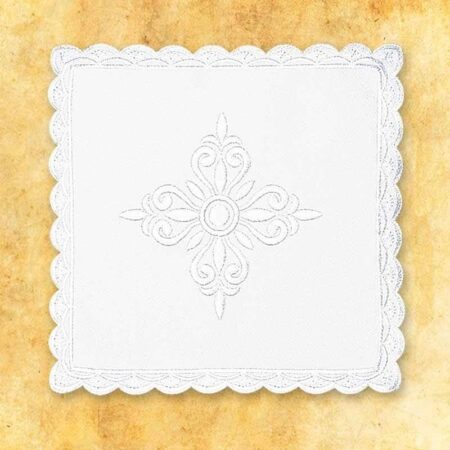 Linge de calice blanc