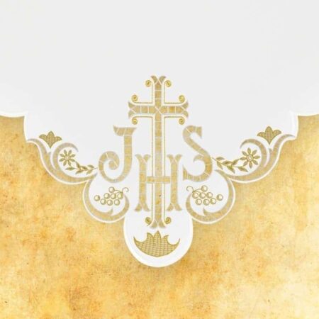 Serviette brodée liturgique avec IHS
