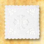 Linge de calice blanc