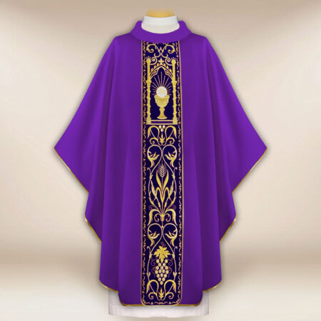 Chasuble avec ceinture en velours brodée Calice