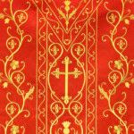 Chasuble romaine brodée en couleur rouge