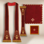 Chasuble romaine en couleur bordeaux