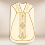Chasuble romaine en couleur écrue