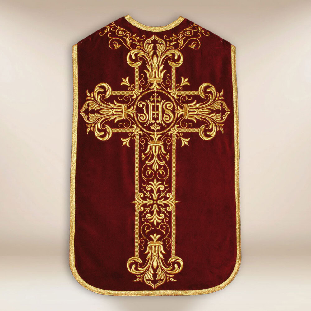 Chasuble romaine en couleur bordeaux