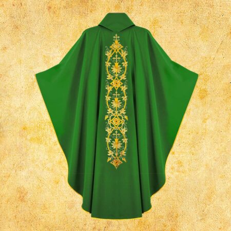 Chasuble brodée verte IHS