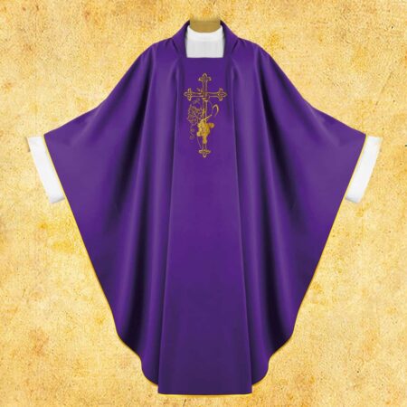 Chasuble brodée Croix violette