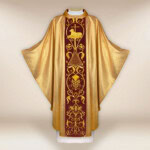 Chasuble avec ceinture en velours brodé Agneau