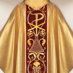 Chasuble avec ceinture en velours brodé Agneau