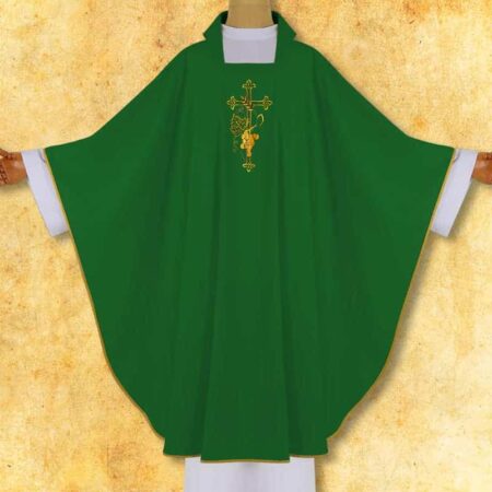 Chasuble brodée Croix verte
