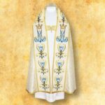 Chape liturgique mariale brodée