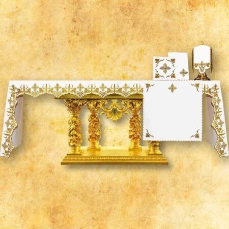 Nappe brodée avec broderie dorée