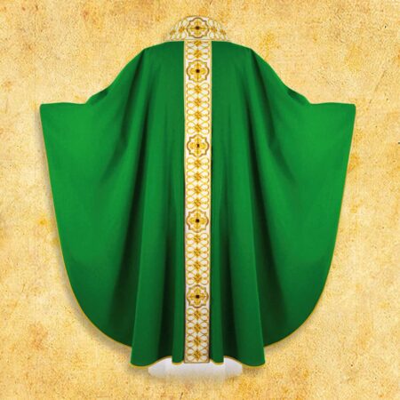 Chasuble brodée verte