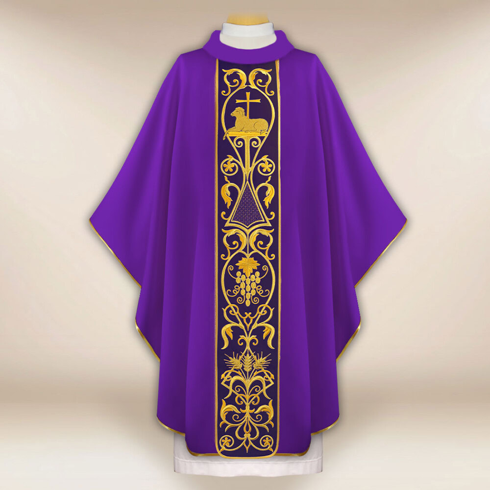 Chasuble avec ceinture en velours brodée Agneau