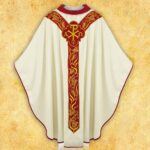 Chasuble liturgique ecru avec le syNotre-Dameole PX