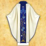 Chasuble avec broderie mariale