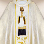 Chasuble brodée Saint Jean de Kante