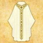 Chasuble brodée écrue avec une bande dorée