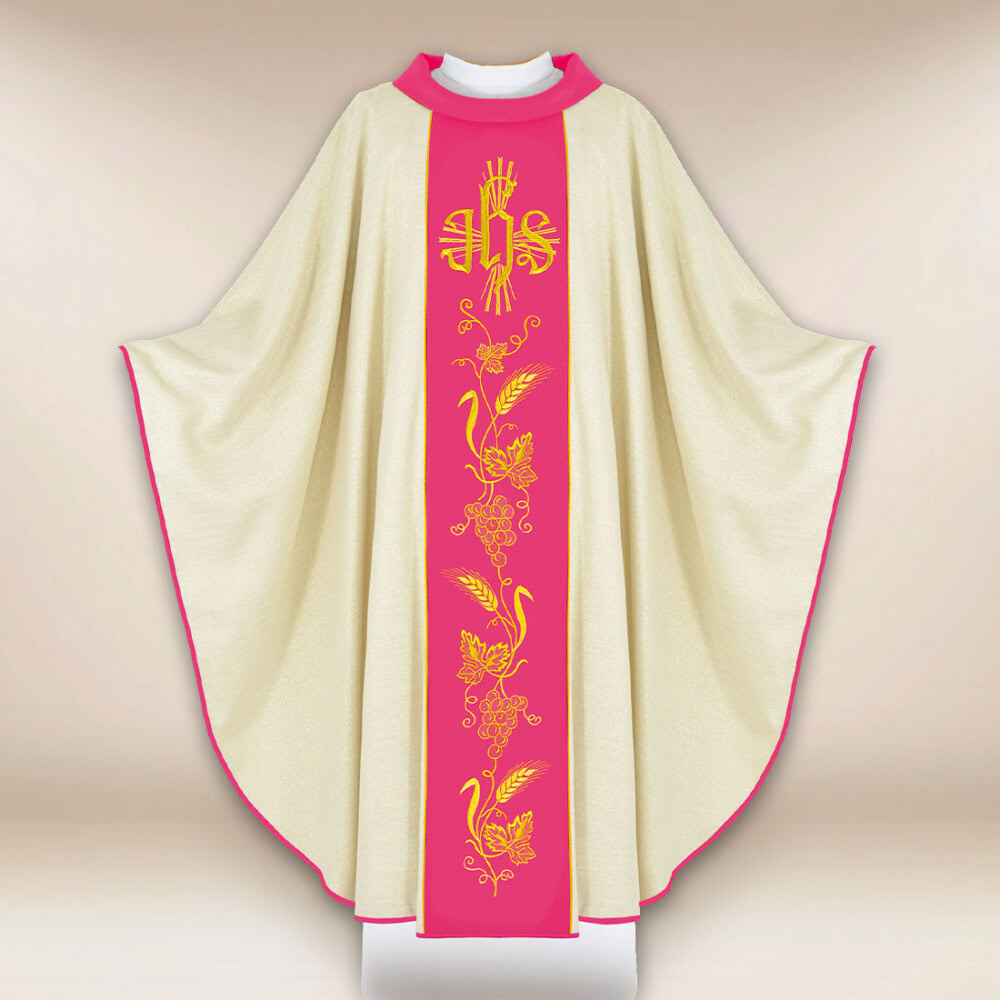 Chasuble avec ceinture brodée rose