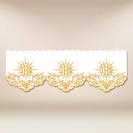Dentelle brodée dorée