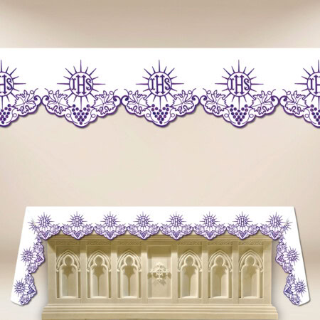 Nappe liturgique brodée