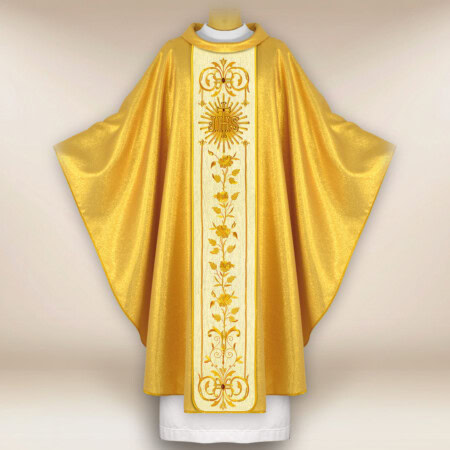 Chasuble brodée dorée IHS dans les rayons