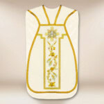 Chasuble brodée romaine IHS écru