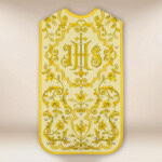 Chasuble brodée romaine écrue avec IHS