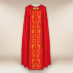 Chape liturgique brodée rouge IHS