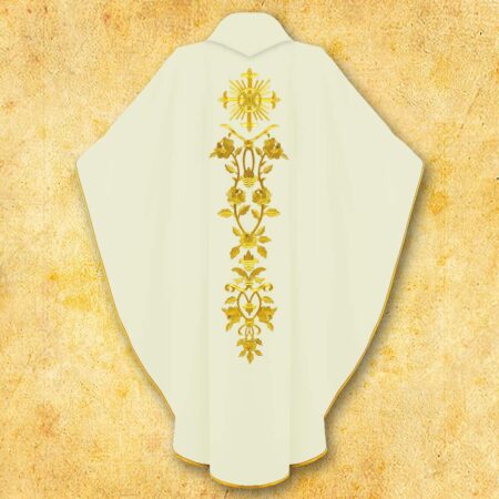 Chasuble brodée IHS avec des Roses