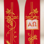 Étole brodée Alpha et Oméga rouge