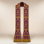 Étole brodée liturgique romaine violette