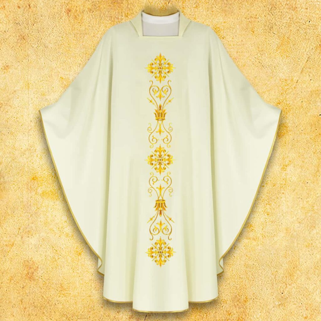 Chasuble brodée Croix écru