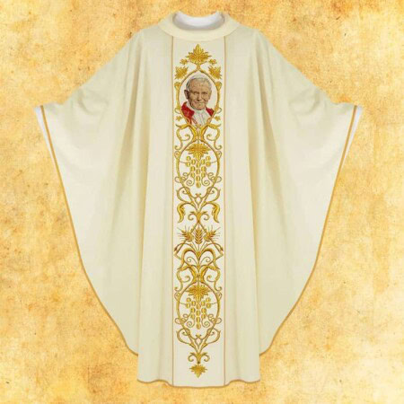 Chasuble avec l'image brodée Jean-Paul II