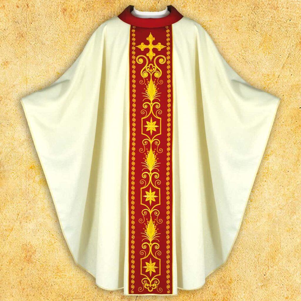 Chasuble ecru avec ceinture brodée rouge