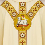 Chasuble brodée Agneau de Dieu