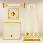 Chasuble romaine brodée avec le syNotre-Dameole de l'Agneau