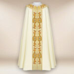Chape liturgique brodée