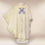 Chasuble liturgique mariale en couleur écru